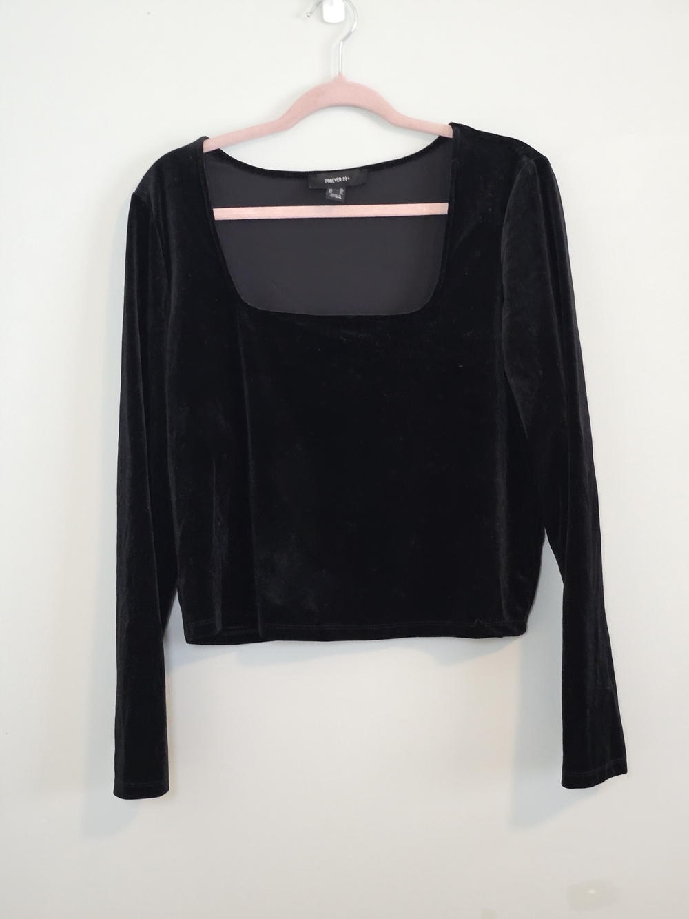 Forever 21 Plus Black Velvet Square Neck Long Sleeve Top Size 1X